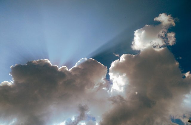 Prognoza meteo - 7 noiembrie 2021. Cer înnorat fără precipitații