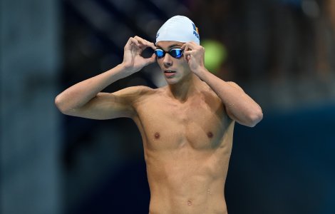 David Popovici a câştigat medalia de aur în proba de 200 m liber la înot