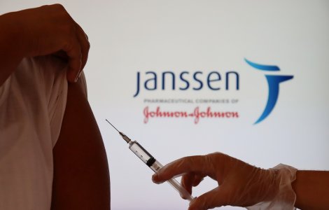 Românii vaccinați cu serul Johnson&Johnson, începând de luni, pot face rapelul
