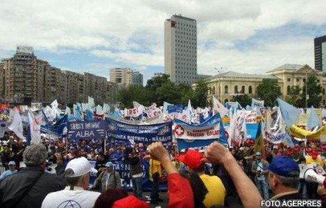 Bugetarii nu se dau batuti! Urmeaza noi proteste si greve