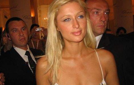 Paris Hilton a prezentat concertul Akcent