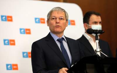 Dacian Cioloș: Trecem în...