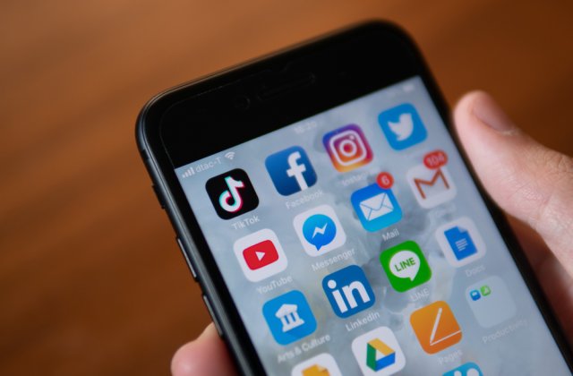 ANAF verifică veniturile influencerilor, vloggerilor și artiștilor, obținute din activitatea de pe YouTube, Instagram și TikTok