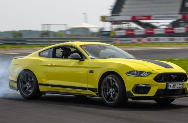 Test Drive Ford Mustang Mach 1  
