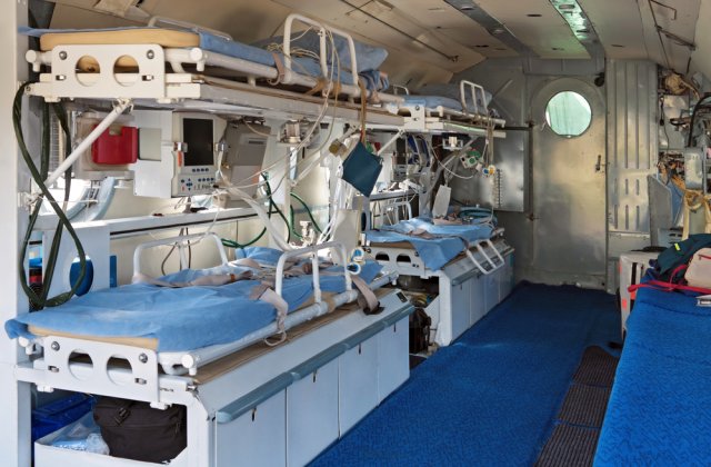 Patru români bolnavi de COVID-19 au fost transferați în secția ATI în spitale din Italia