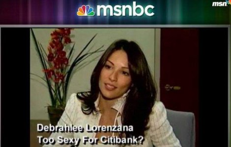  Video  Concediata pentru ca era prea sexy