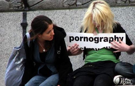  Top  Ce nu stiai despre pornografia pe internet