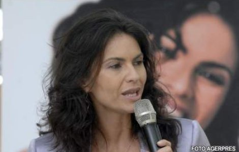 Ramona Badescu, laudata lui Boc de edilul Romei