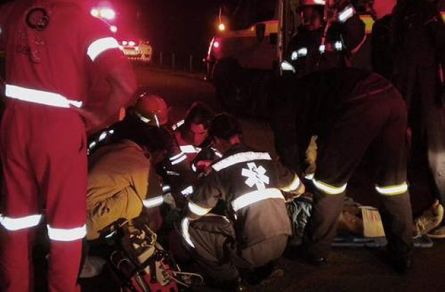 Noua romani, raniti intr-un accident in Ungaria