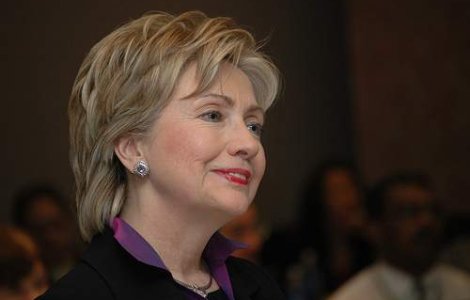 Gafa lui Hillary Clinton