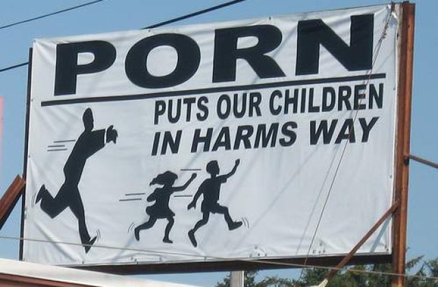 Un diplomat OSCE, acuzat de posesie de materiale pornografice cu copii