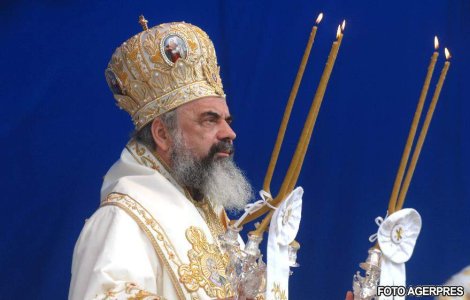Patriarhul, acuzat ca si-a aruncat fratele in strada