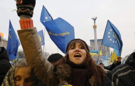 Proteste la Kiev dupa agresarea unei jurnaliste