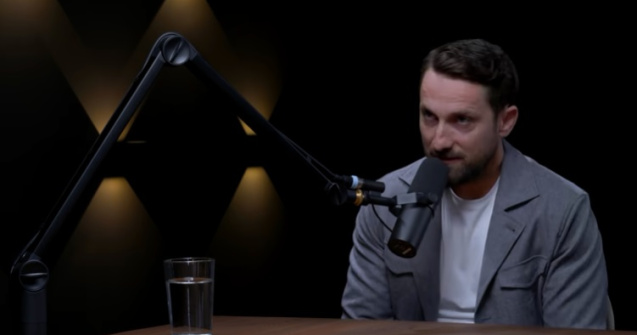 Cine l-a sfătuit pe Dani Oțil să își cumpere vila din Corbeanca: „A făcut și credit la bancă pentru mine”