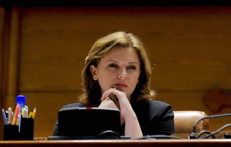 PSD vrea excluderea Robertei Anastase