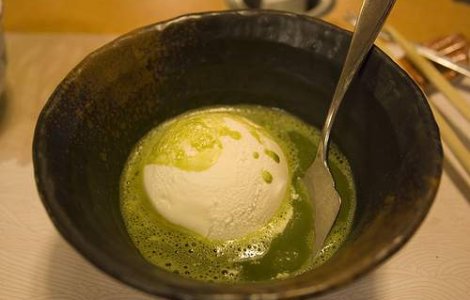 Ceaiul verde, sursa de energie pe timp de vara