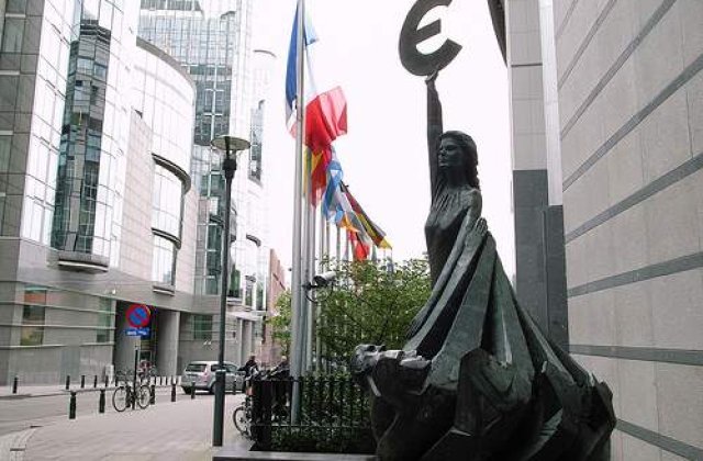 Bolnavii romani vor sa ceara ajutorul Parlamentului European