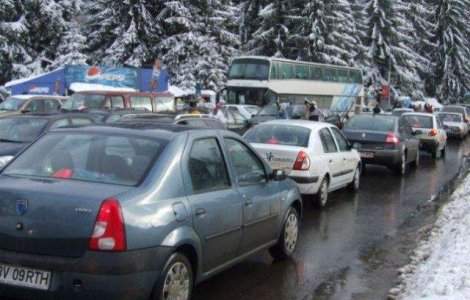 Circulatia rutiera de pe DN1, deviata din cauza aglomeratiei