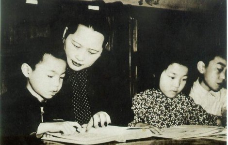 China a adoptat oficial relaxarea politicii copilului unic