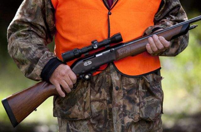 Braila: Politist impuscat mortal de catre un coleg, la o vanatoare de mistreti