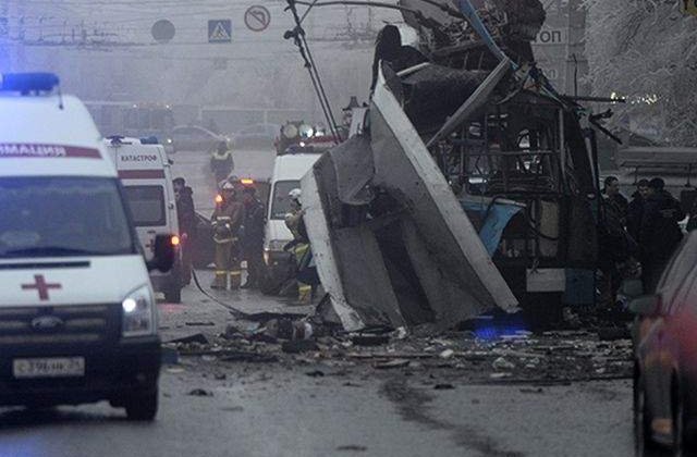 Un nou atentat in Rusia: 12 morti in explozia unui troleibuz la Volgograd