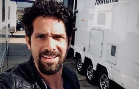  Top  Bărbați celebri care s-au combinat cu românce