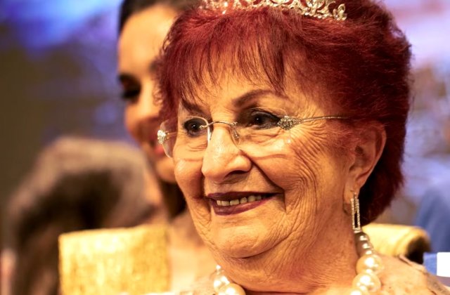 O femeie de 86 de ani, născută &icirc;n Rom&acirc;nia, a primit titlul de &bdquo;Miss Holocaust Survivor&rdquo; &icirc;n Israel