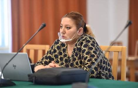 Diana Șoșoacă, cercetată penal pentru că ar fi blocat un centru de vaccinare anti-COVID