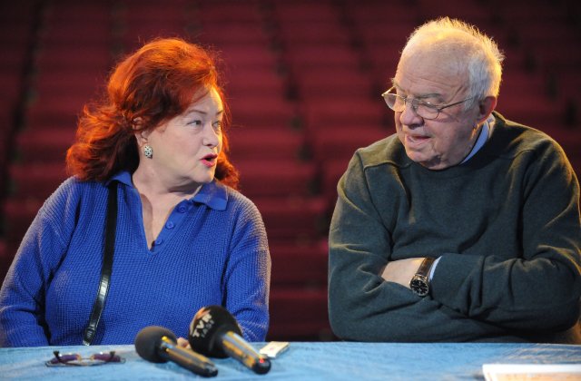 Alexandru Arșinel este din nou pe patul de spital. Maestrul se simte urmărit de un blestem