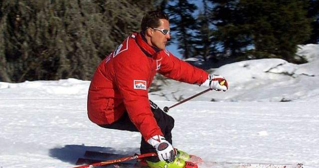 Casca lui Schumacher s-a rupt in doua din cauza impactului