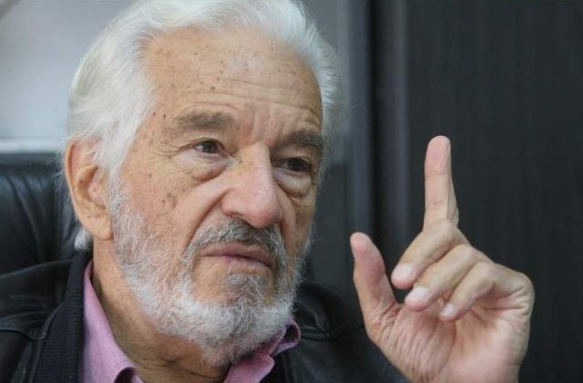 Urna cu cenusa lui Sergiu Nicolaescu a fost inhumata la Cimitirul Bellu Militar