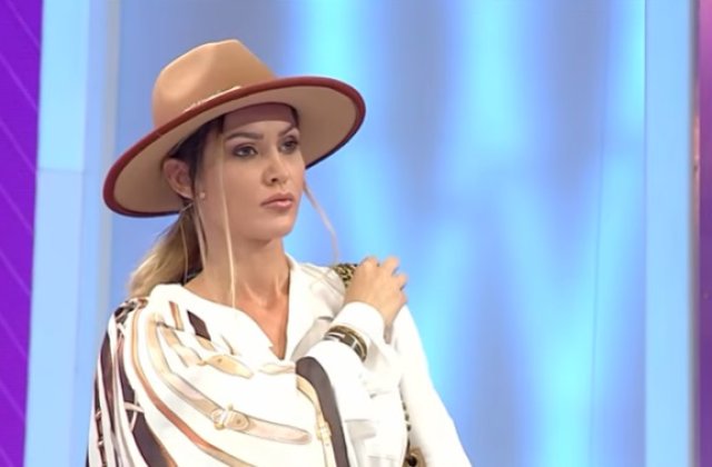 Nicoleta Dragne, dată de gol de Raluca Dumitru! Cine &icirc;i face ținutele de la Bravo, ai stil: &bdquo;Nu mă minți, că am dovezi!&rdquo;