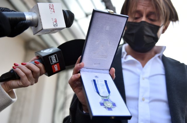 Actorul Marius Manole a înapoiat decorația Ordinul "Meritul Cultural" primită de la Klaus Iohannis