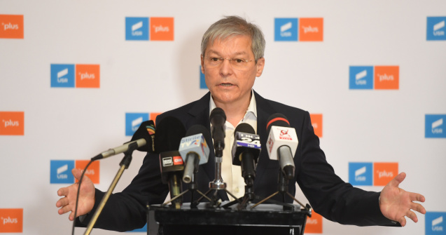 Cioloș, despre colaborarea cu PNL la nivel local: Cei care își respectă mandatul au susținerea USR