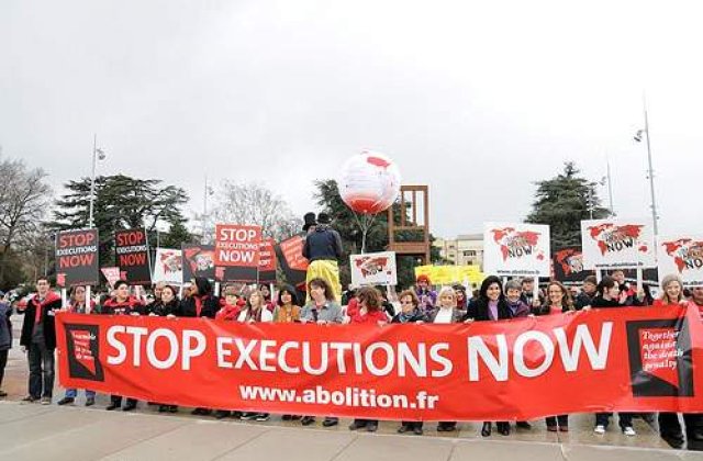 Doi norvegieni condamnati la moarte in Congo