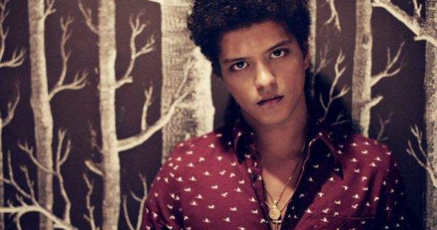 Bruno Mars, cel mai piratat cantaret al anului 2013