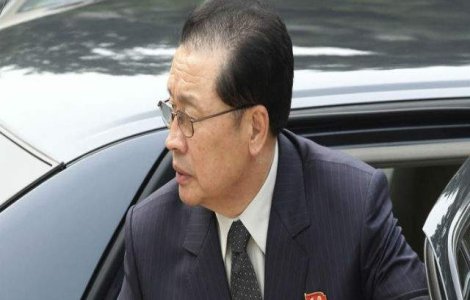 Unchiul lui Kim Jong-un a fost aruncat la 120 de caini infometati