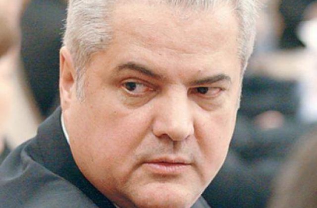 Adrian Nastase s-a predat