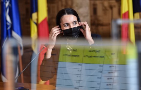 Clotilde Armand propune finanțarea de la bugetul local a cotei de contribuție a asociațiilor de proprietari pentru reabilitarea termică