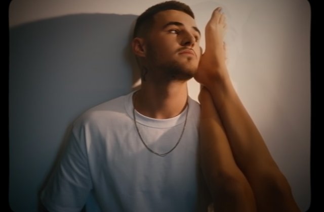 Mario Fresh, primele declarații despre reacția Alexiei Eram &icirc;n urma sărutului cu Mira: &bdquo;Ați mușcat-o?"