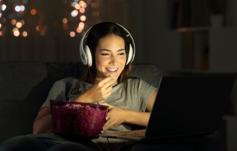  Top  Distractiv și educativ: Top 4 seriale din care poți învăța limba engleză