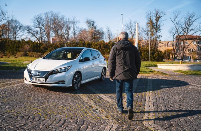 Viața cu Nissan Leaf: interviu cu un posesor care folosește electrica pentru naveta Ploiești-București