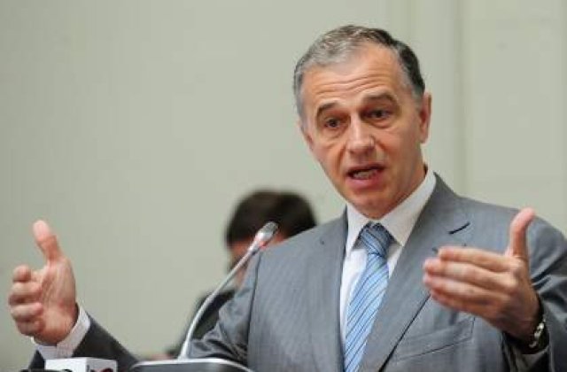 Geoana: Daca motiunea trece, Basescu nu poate refuza Guvernul ales de majoritate