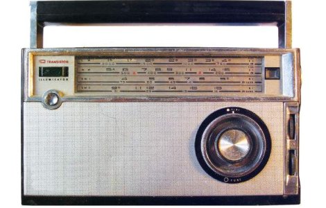 Emisiunile de la Radio Europa Libera din `89, disponibile pe internet