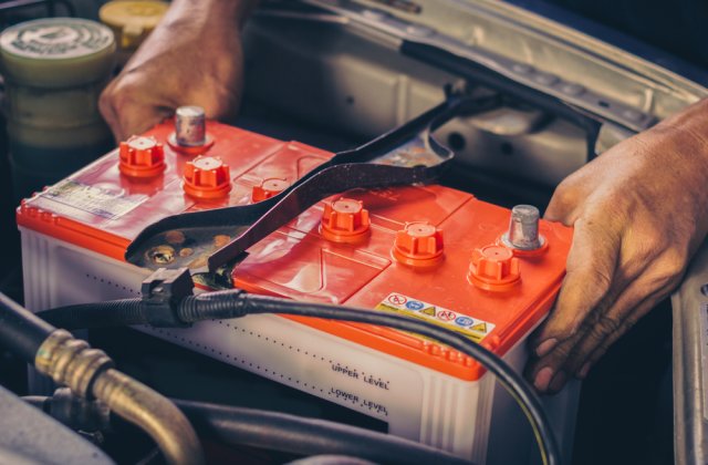 5 sfaturi cum să pregătim bateria auto în timpul sezonului rece