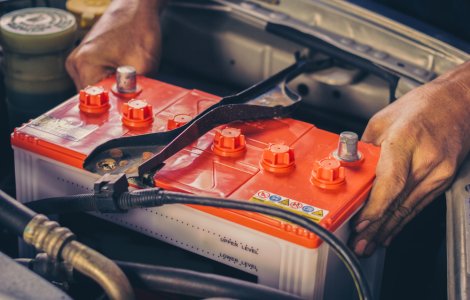  Top  5 sfaturi cum să pregătim bateria auto în timpul sezonului rece