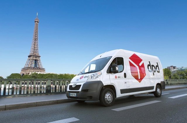 PONT. Oferta zilei vine de la DPD Rom&acirc;nia:  doar 50 de lei ca să trimiți un colet oriunde &icirc;n UE