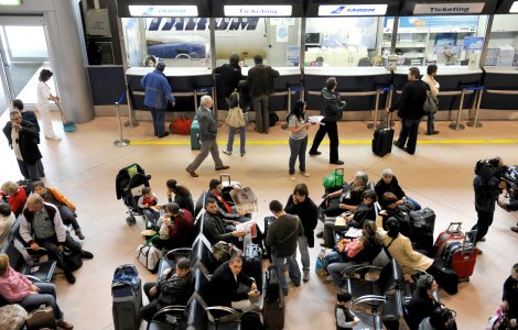 36 de români sunt blocați în Africa de Sud. Anunțul Ministerului de Externe