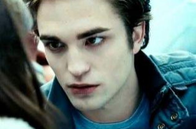 Robert Pattinson a reusit sa vada prima pelicula "Twilight"