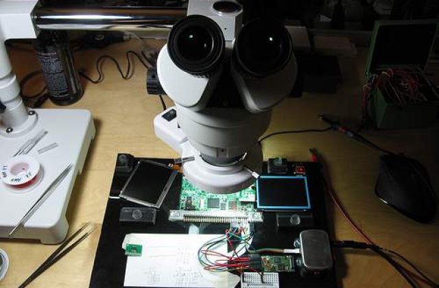 Cel mai puternic microscop din lume este acum functional